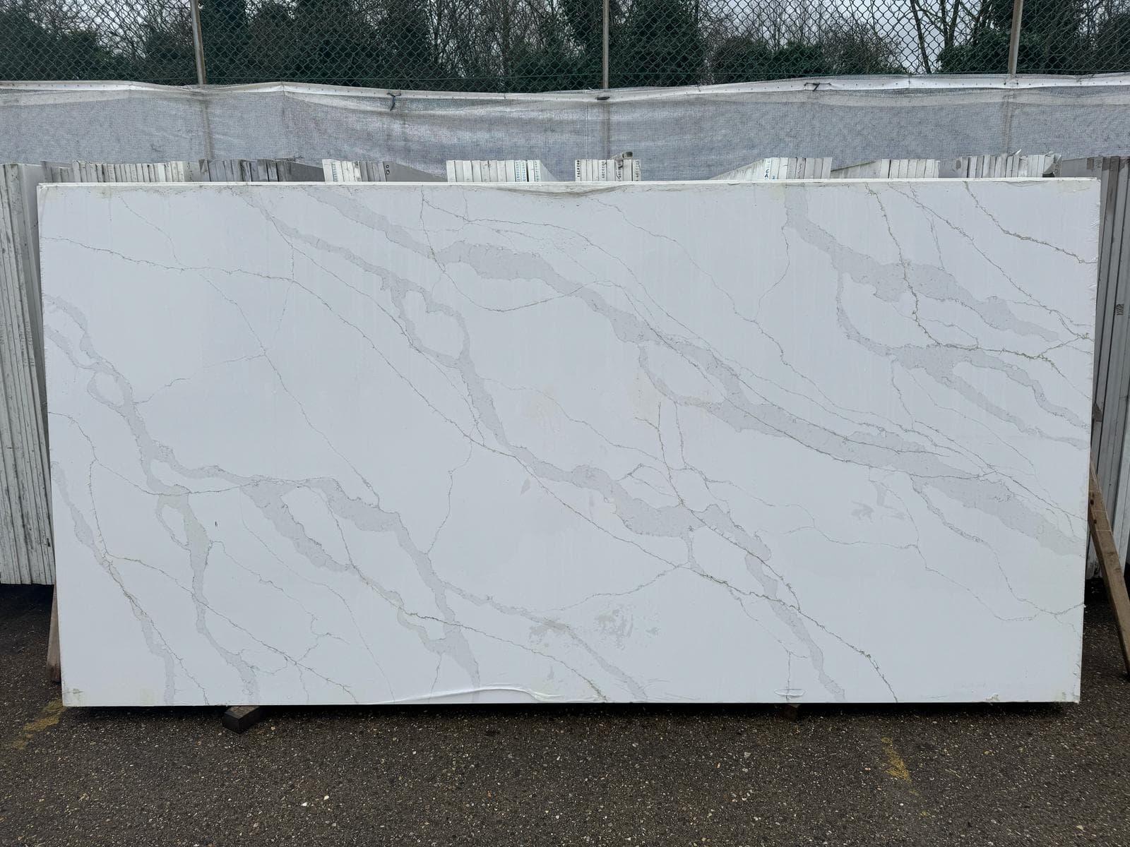 Calacatta Quartz – Double Bevel Cut & Delivery